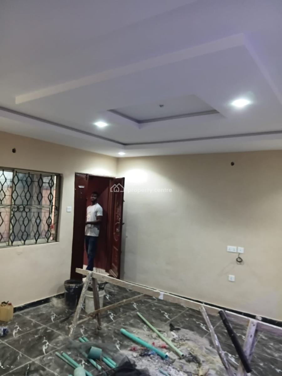 2 Bedroom Flats, Maternity Off Bayeku Road, Igbogbo, Ikorodu, Lagos, House for Rent