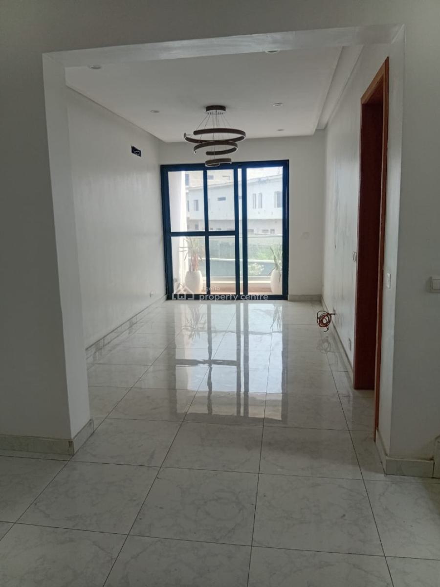 Massive 5 Bedroom Town House, Periwinkle Estate, Lekki Phase 1, Lekki, Lagos, Semi-detached Duplex for Rent
