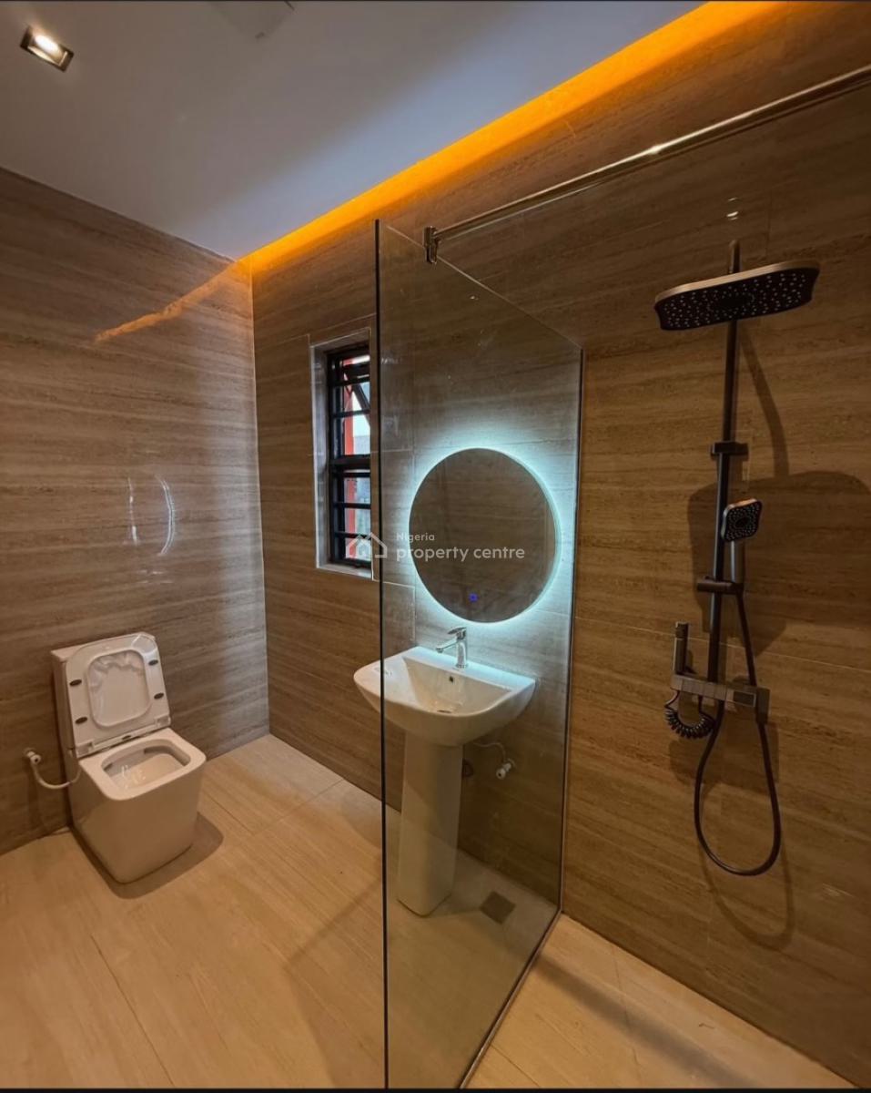 4  Bedrooms Semi Detached House with a Bq, Gbagada Phase 1, Gbagada, Lagos, Semi-detached Duplex for Sale