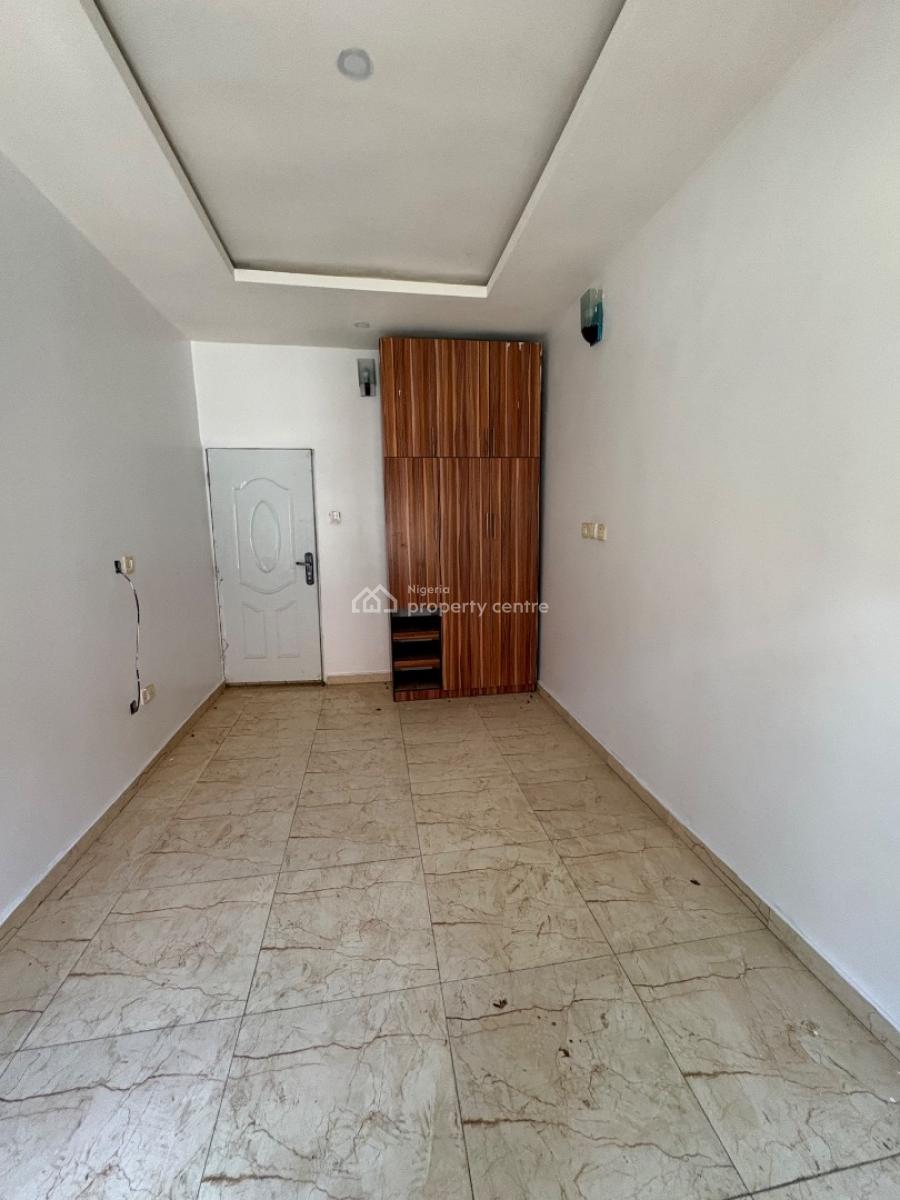 Brand New 3 Bedrooms Flat, Nut Axis, Airport Road, Lugbe District, Abuja, Flat / Apartment for Rent