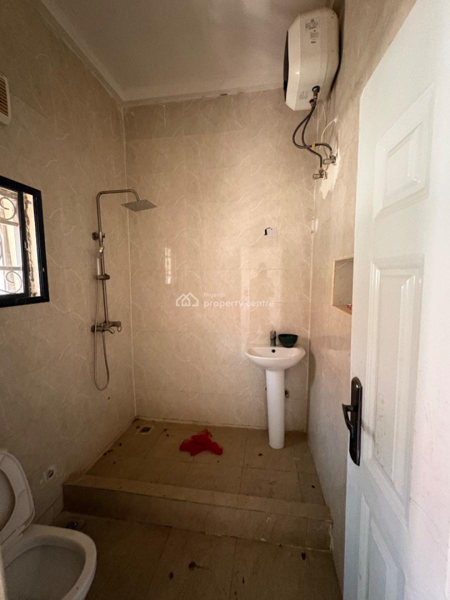 Brand New 3 Bedrooms Flat, Nut Axis, Airport Road, Lugbe District, Abuja, Flat / Apartment for Rent