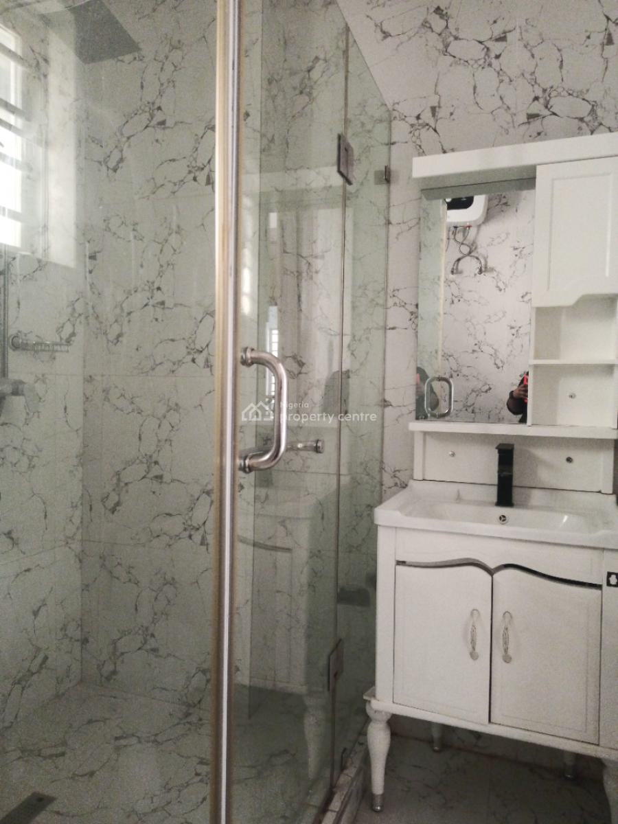 4 Bedroom Semi Detached with Spacious Rooms, Orchid Road, Lekki Phase 2, Lekki, Lagos, Semi-detached Duplex for Rent