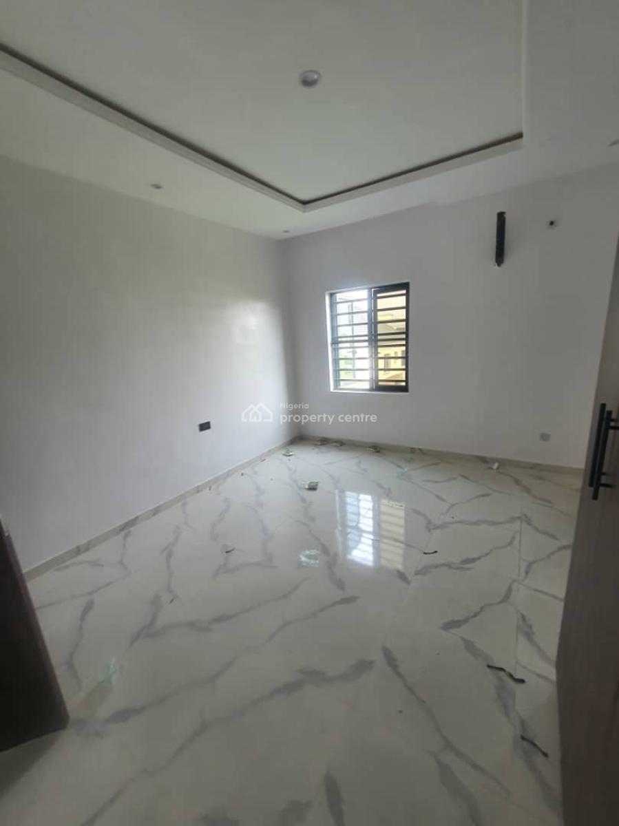 Newly Built Spacious & Standard 2-bedrooms Flat Downstairs, Ologolo, Lekki, Lagos, Flat / Apartment for Rent