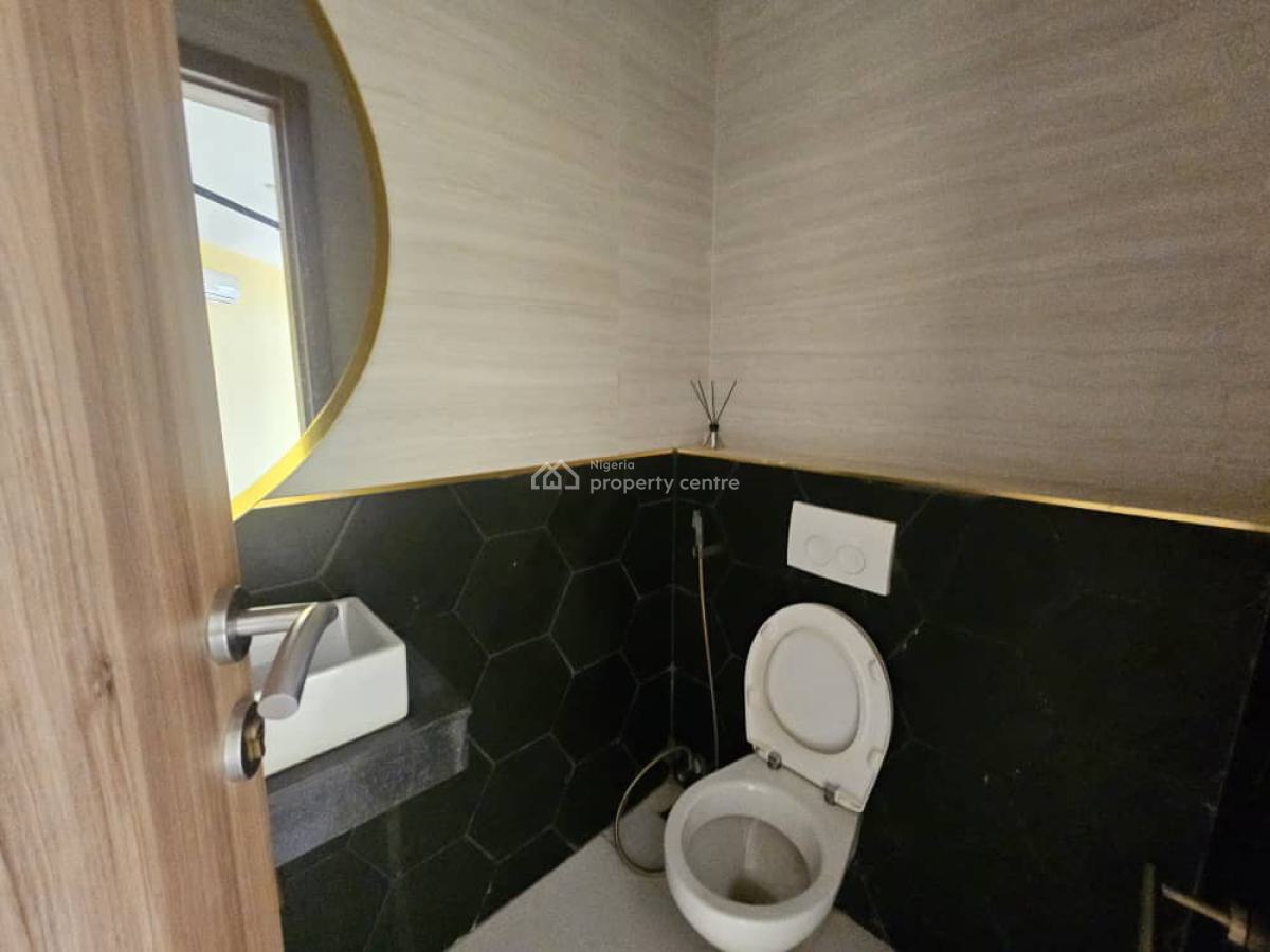 Well Maintained 3 Bedroom Flat with Bq and Gym, Old Ikoyi, Ikoyi, Lagos, Flat / Apartment for Rent