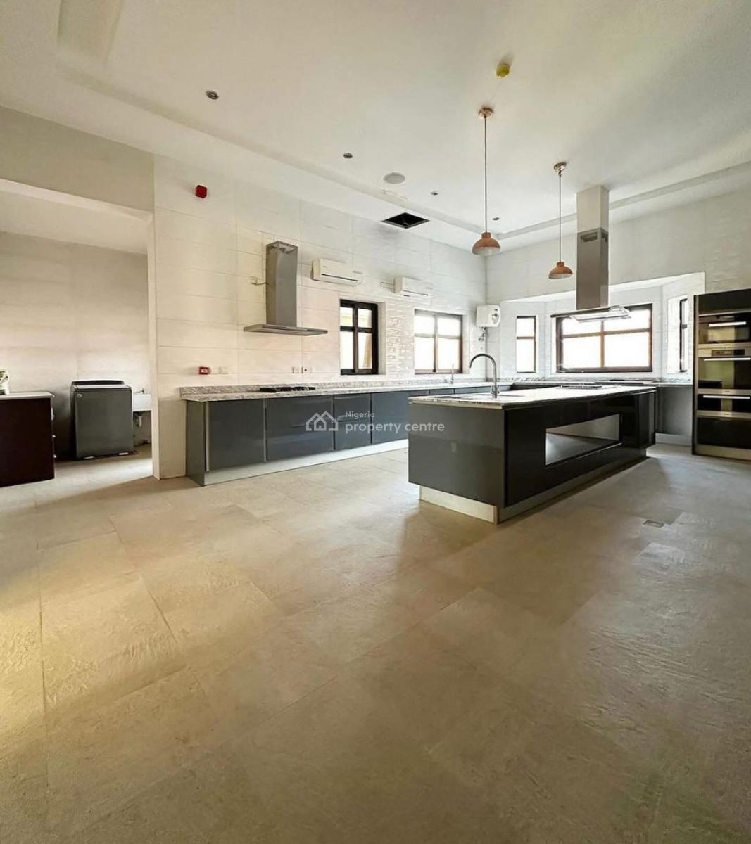 Magnificently Built 18 Bedroom Mansion in a  Prestigious Area, Main Maitama, Maitama District, Abuja, Detached Duplex for Sale