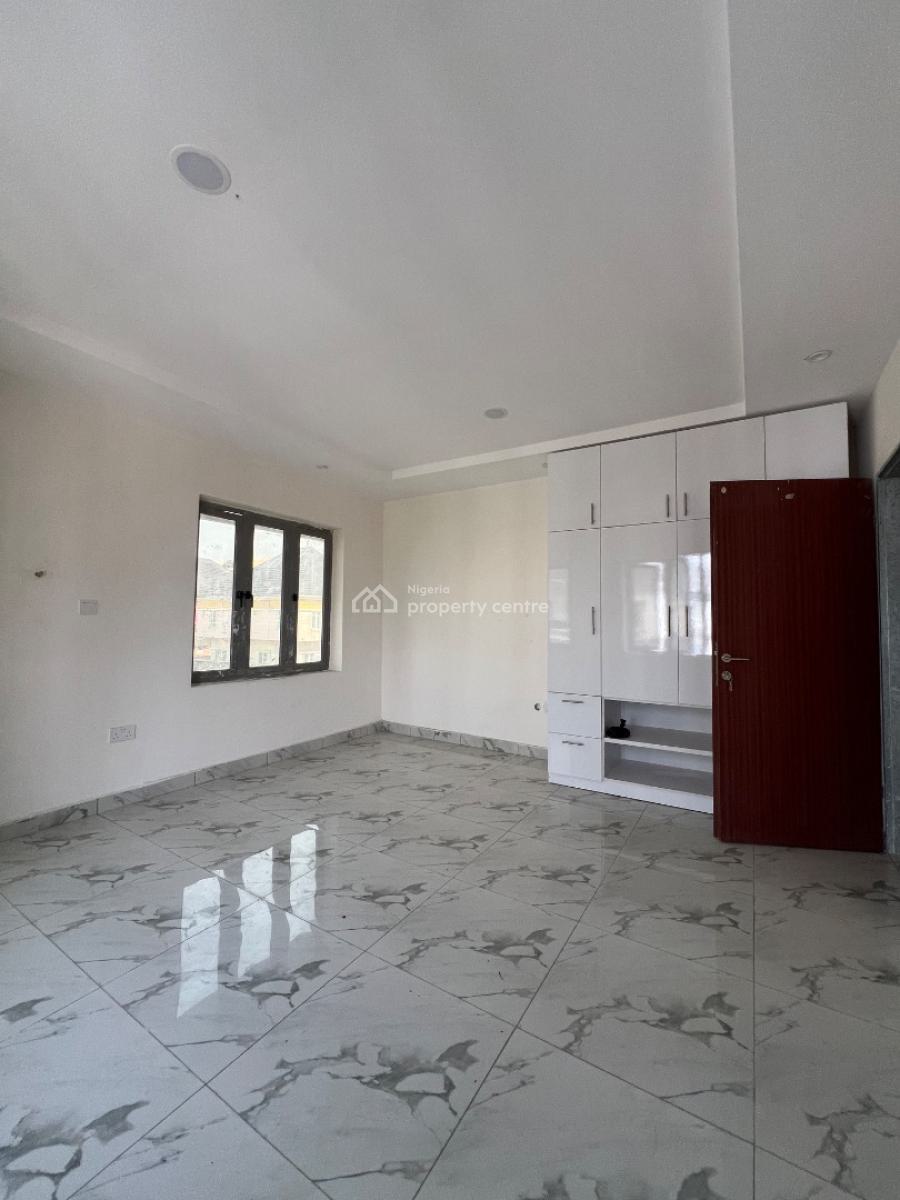 Aesthetically Built 2 Bedroom Apartment, Ologolo, Lekki, Lagos, Flat / Apartment for Rent