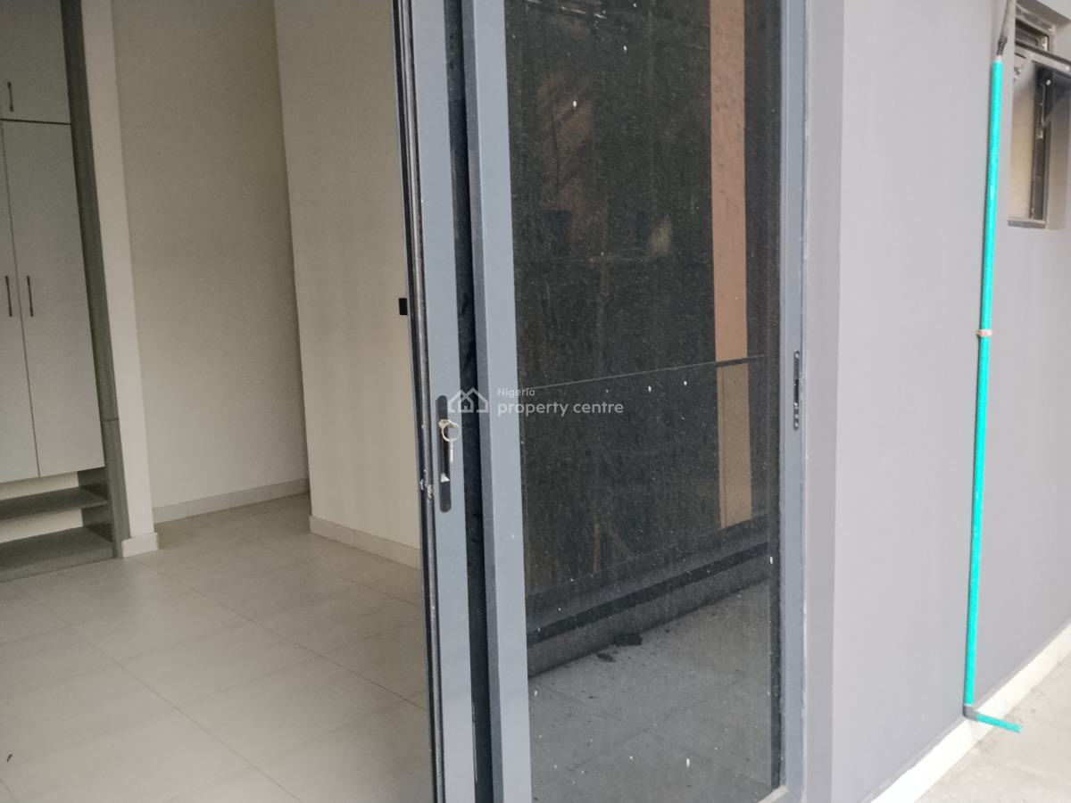 Ultra-modern 2-bedroom Apartment with Bq, Off Freedom Way, Lekki Phase 1, Lekki, Lagos, Flat / Apartment for Rent