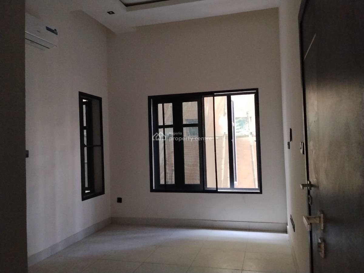 Ultra-modern 2-bedroom Apartment with Bq, Off Freedom Way, Lekki Phase 1, Lekki, Lagos, Flat / Apartment for Rent