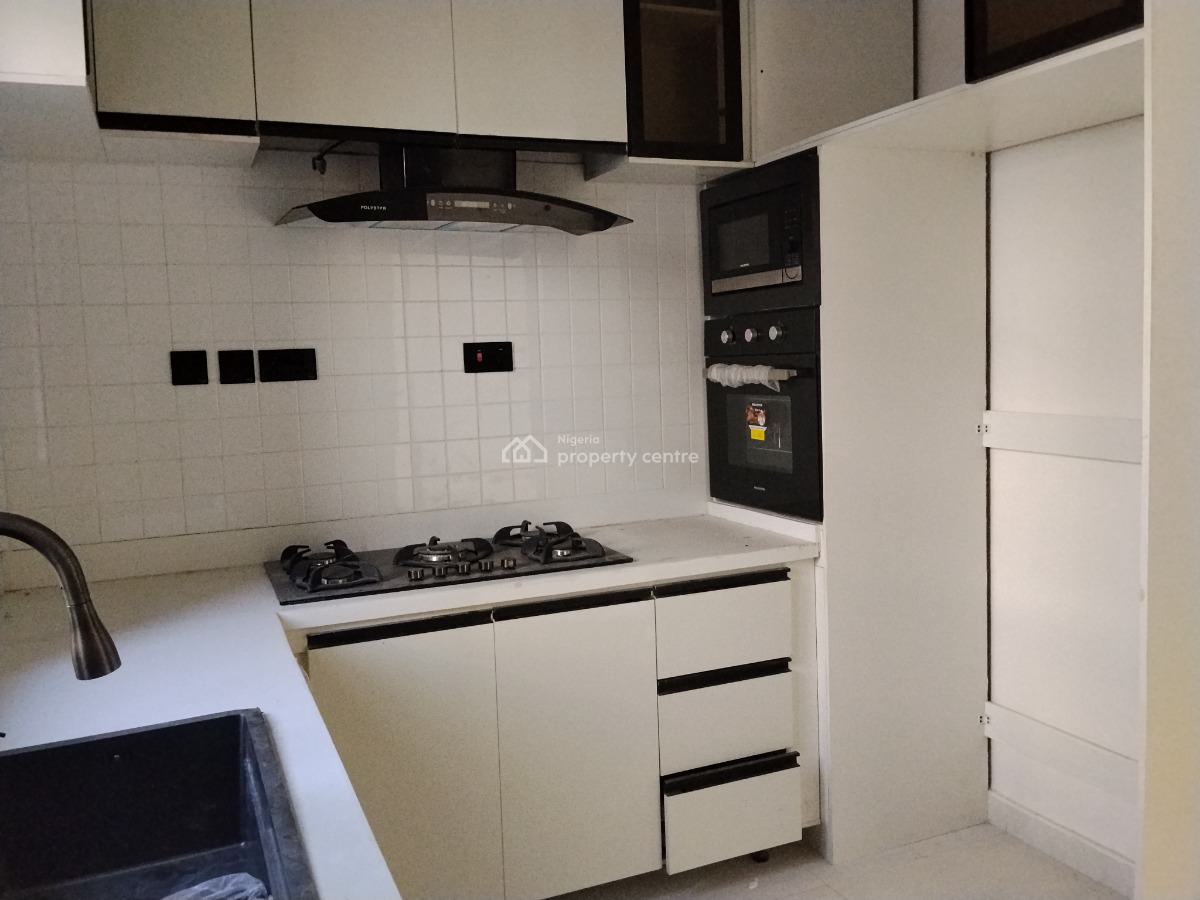Ultra-modern 2-bedroom Apartment with Bq, Off Freedom Way, Lekki Phase 1, Lekki, Lagos, Flat / Apartment for Rent
