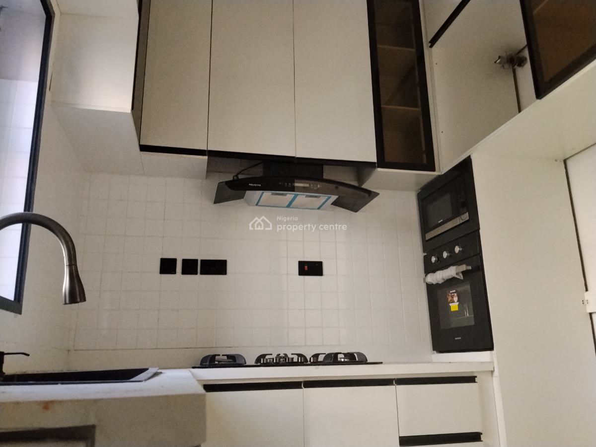 Ultra-modern 2-bedroom Apartment with Bq, Off Freedom Way, Lekki Phase 1, Lekki, Lagos, Flat / Apartment for Rent