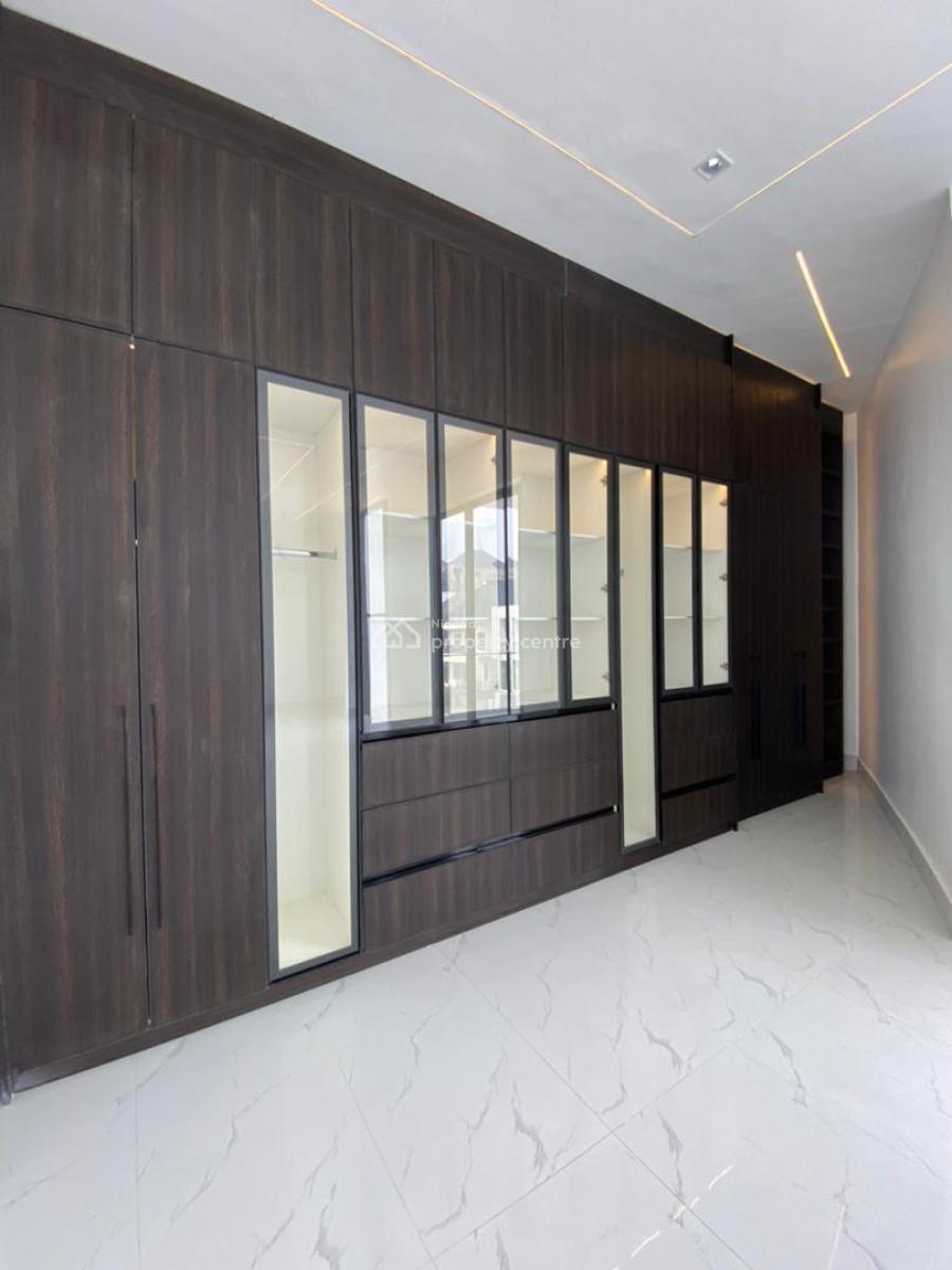 5 Bedroom Detached Duplex with a Pool, Bq, Ikota, Lekki, Lagos, Detached Duplex for Sale