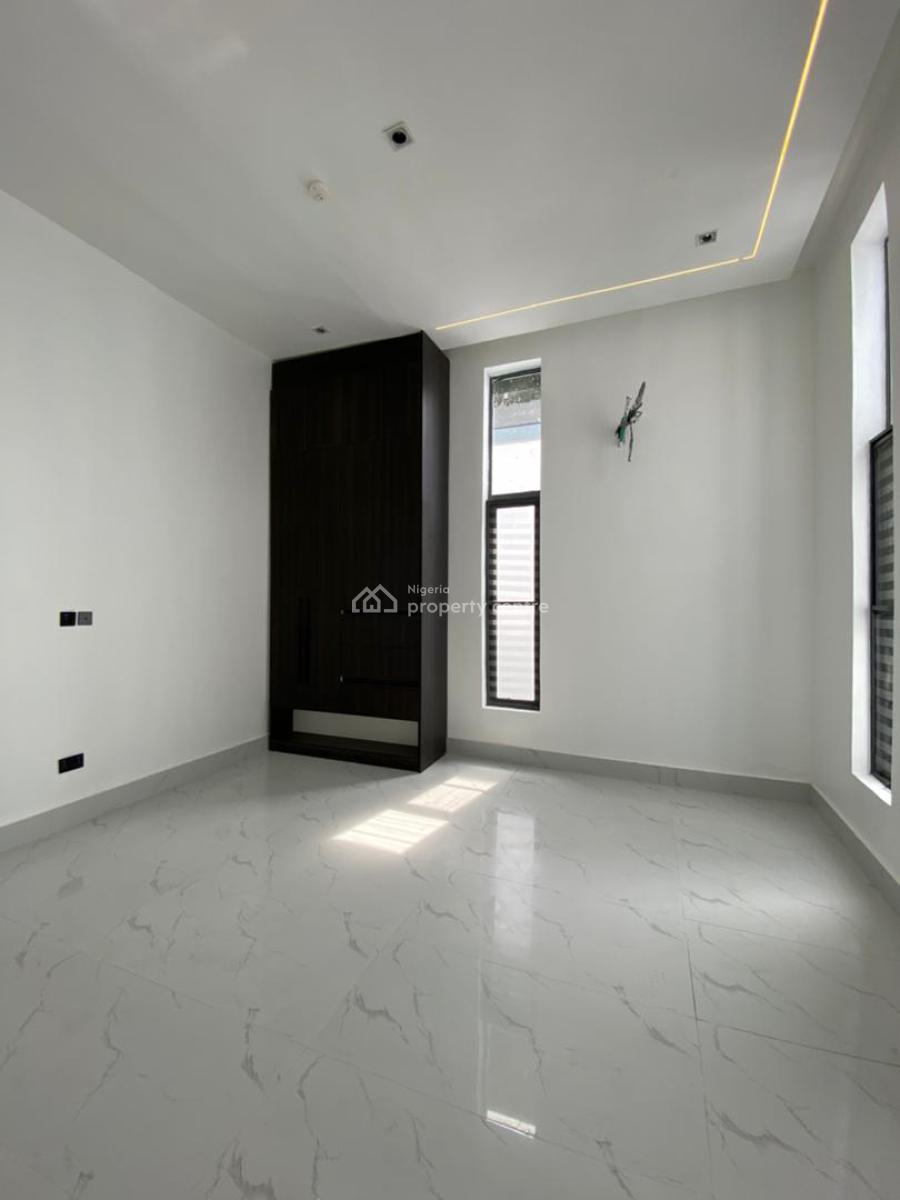 5 Bedroom Detached Duplex with a Pool, Bq, Ikota, Lekki, Lagos, Detached Duplex for Sale