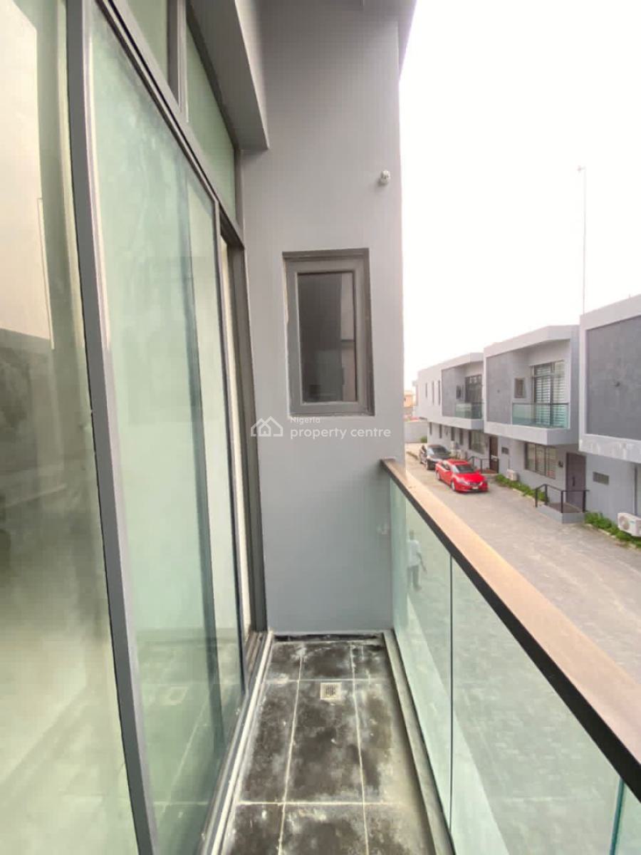 4 Bedroom, Lekki, Lagos, Terraced Duplex for Rent