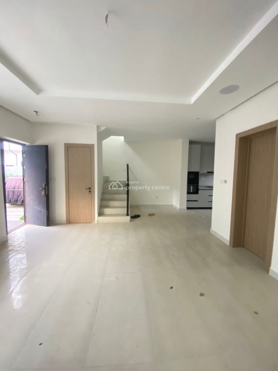 4 Bedroom, Lekki, Lagos, Terraced Duplex for Rent