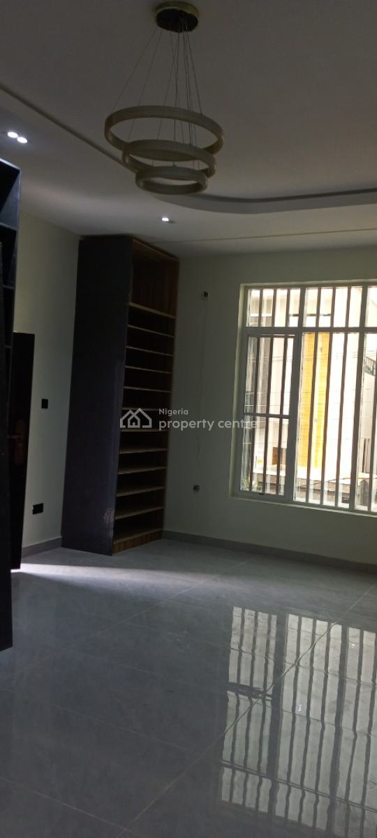 5 Bedroom Fully Detached with Bq, Off Muritala Eletu Way, Osapa, Lekki, Lagos, Detached Duplex for Sale