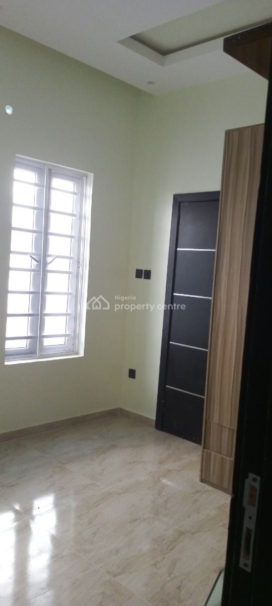 5 Bedroom Fully Detached with Bq, Off Muritala Eletu Way, Osapa, Lekki, Lagos, Detached Duplex for Sale