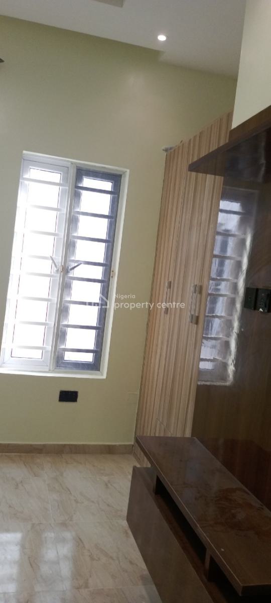 5 Bedroom Fully Detached with Bq, Off Muritala Eletu Way, Osapa, Lekki, Lagos, Detached Duplex for Sale