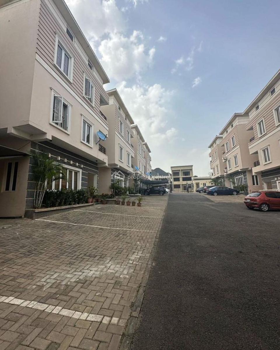 Luxury 4 Bedrooms Terrace Duplex with Bq in a Lovely Environment, Main Guzape, Guzape District, Abuja, Terraced Duplex for Sale