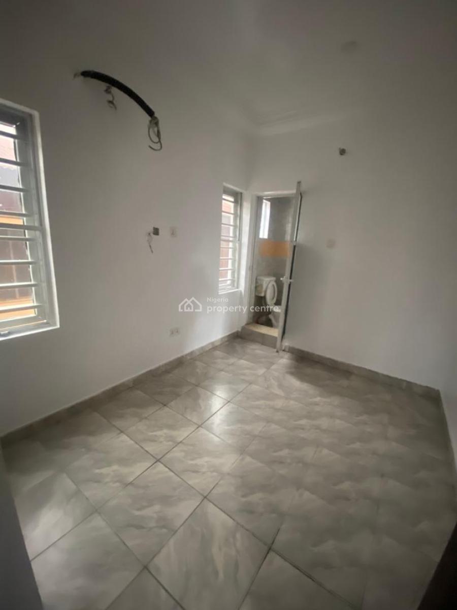 Newly Renovated Very Clean 2 Bedroom Flat Upstairs, Off Randle Avenue, Ojuelegba, Surulere, Lagos, House for Rent
