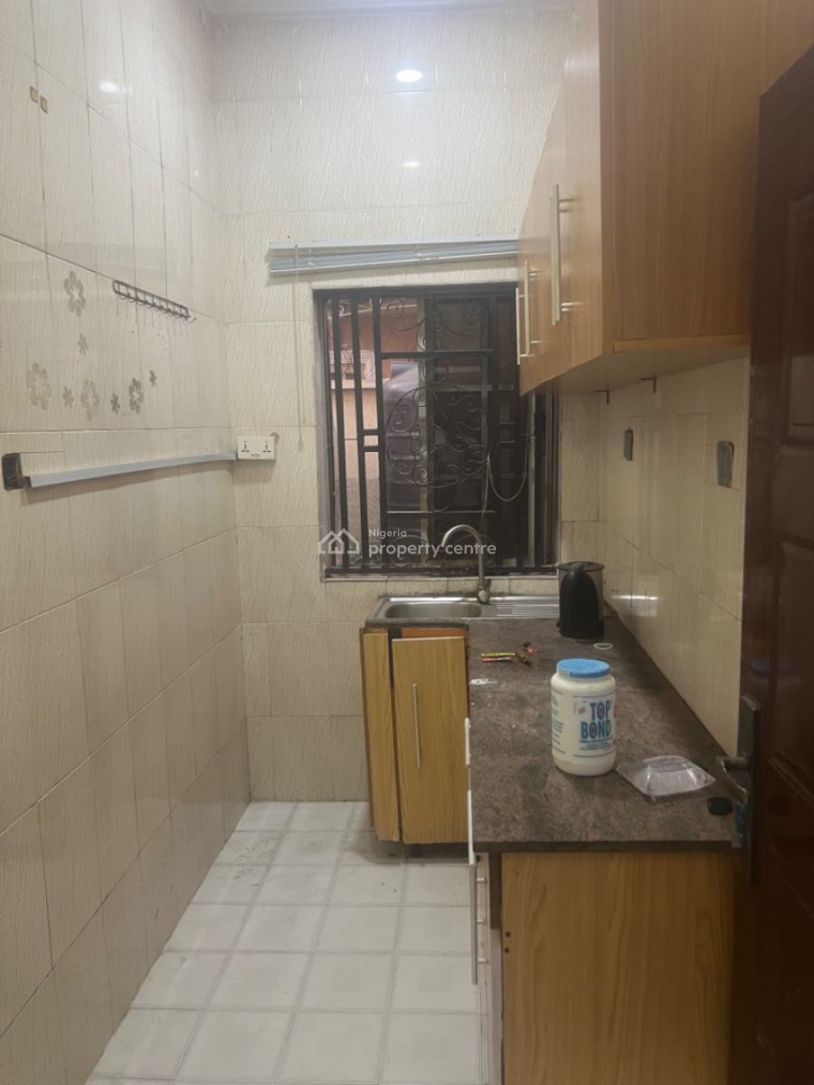 Mini Flat; Room and Parlor, Lekki Phase 1, Lekki, Lagos, Mini Flat (room and Parlour) for Rent