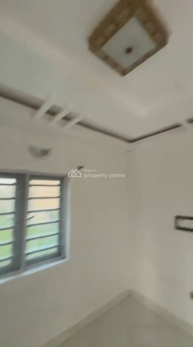 Well Maintained 2 Bedroom Flat, Gbetu New Road, Awoyaya, Ibeju Lekki, Lagos, Flat / Apartment for Rent