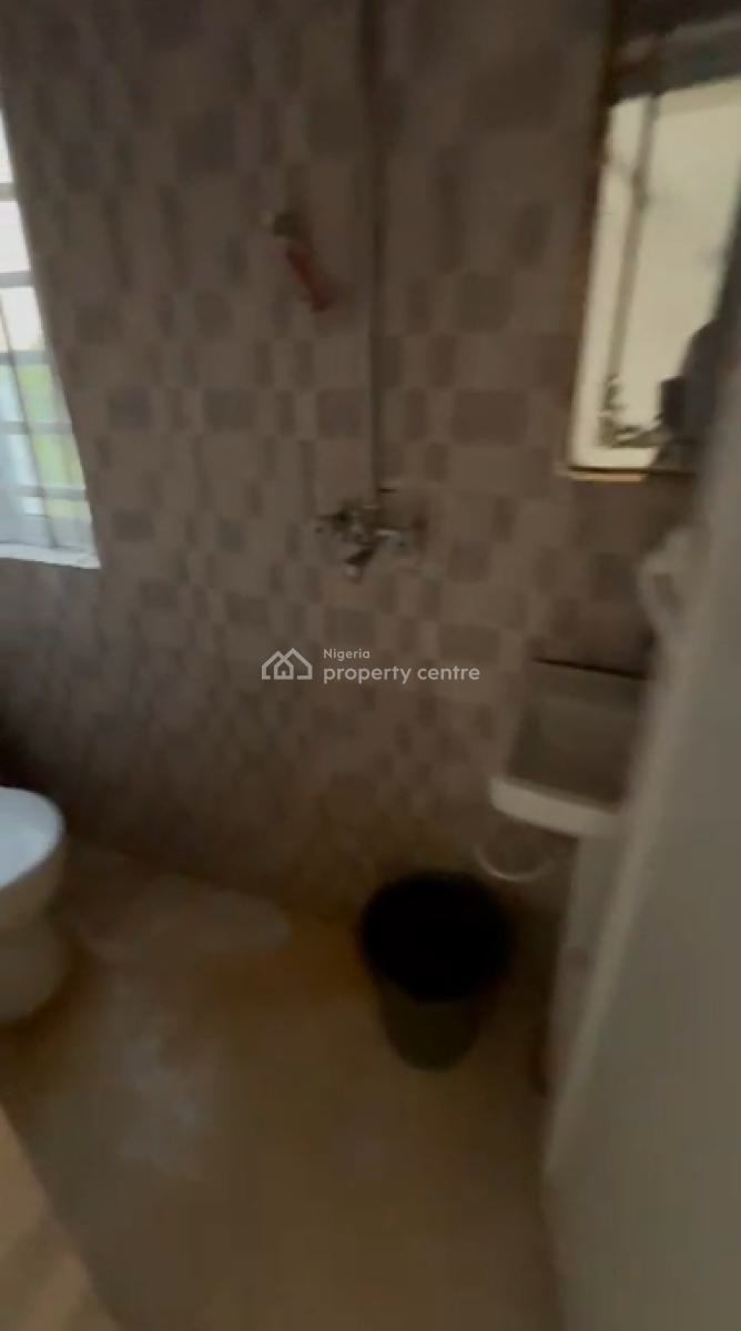 Well Maintained 2 Bedroom Flat, Gbetu New Road, Awoyaya, Ibeju Lekki, Lagos, Flat / Apartment for Rent