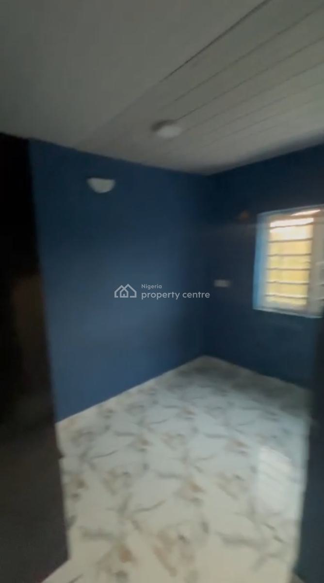 Well Maintained 2 Bedroom Flat, Gbetu New Road, Awoyaya, Ibeju Lekki, Lagos, Flat / Apartment for Rent