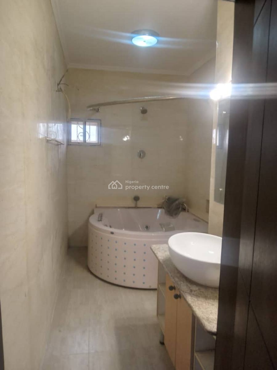 5 Bedroom Fully Detached House with 2 Rooms Bq, Abraham Adesanya, Ajah, Lagos, House for Rent