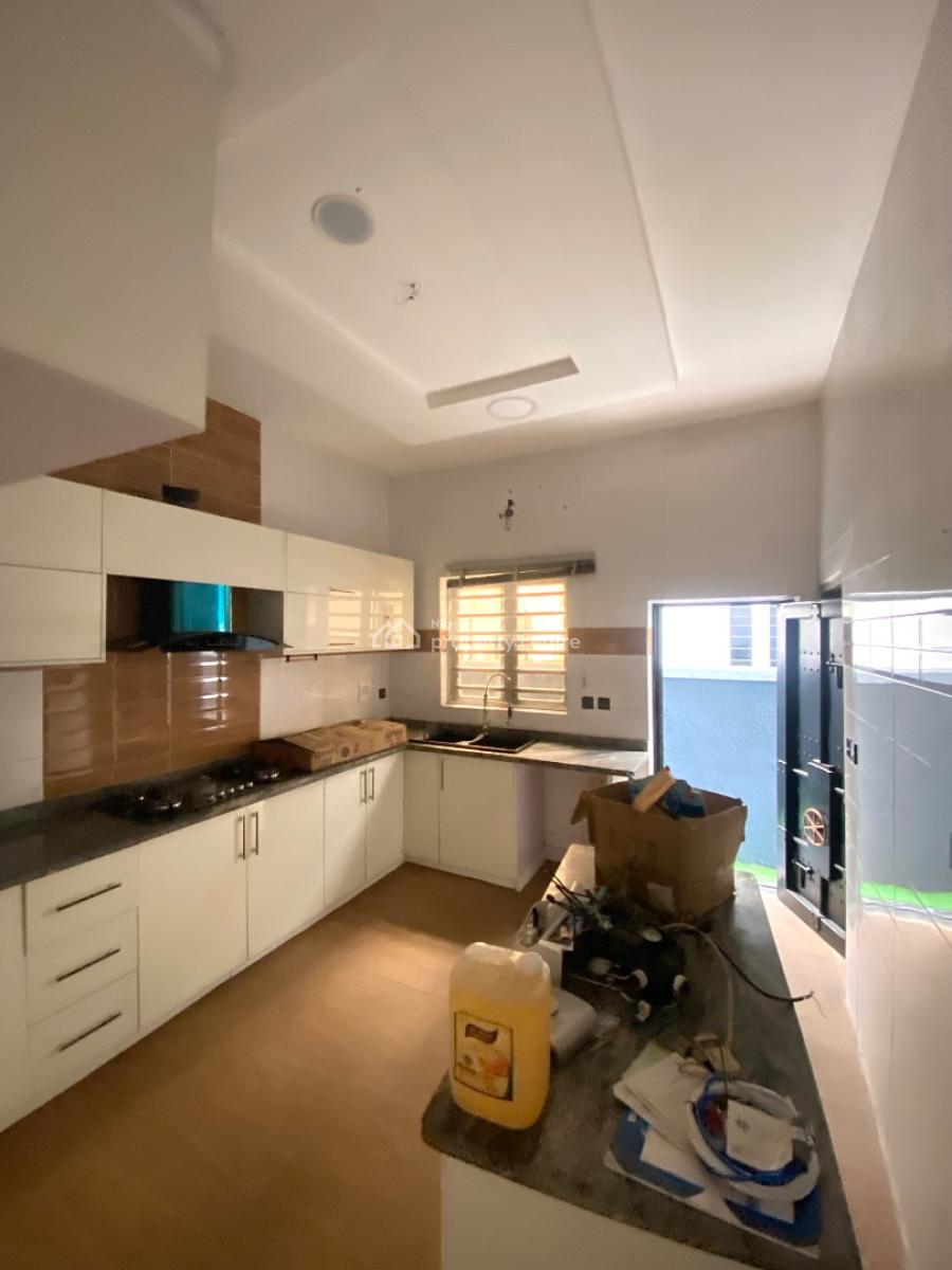 Well Fitted 4 Bedroom Duplex, Chevron, Lekki, Lagos, Semi-detached Duplex for Sale