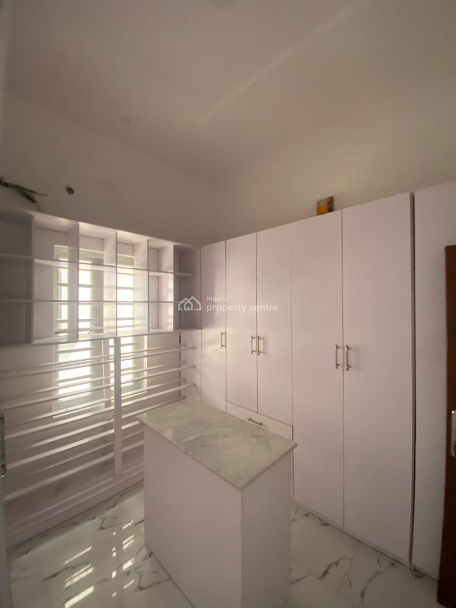 Well Fitted 4 Bedroom Duplex, Chevron, Lekki, Lagos, Semi-detached Duplex for Sale