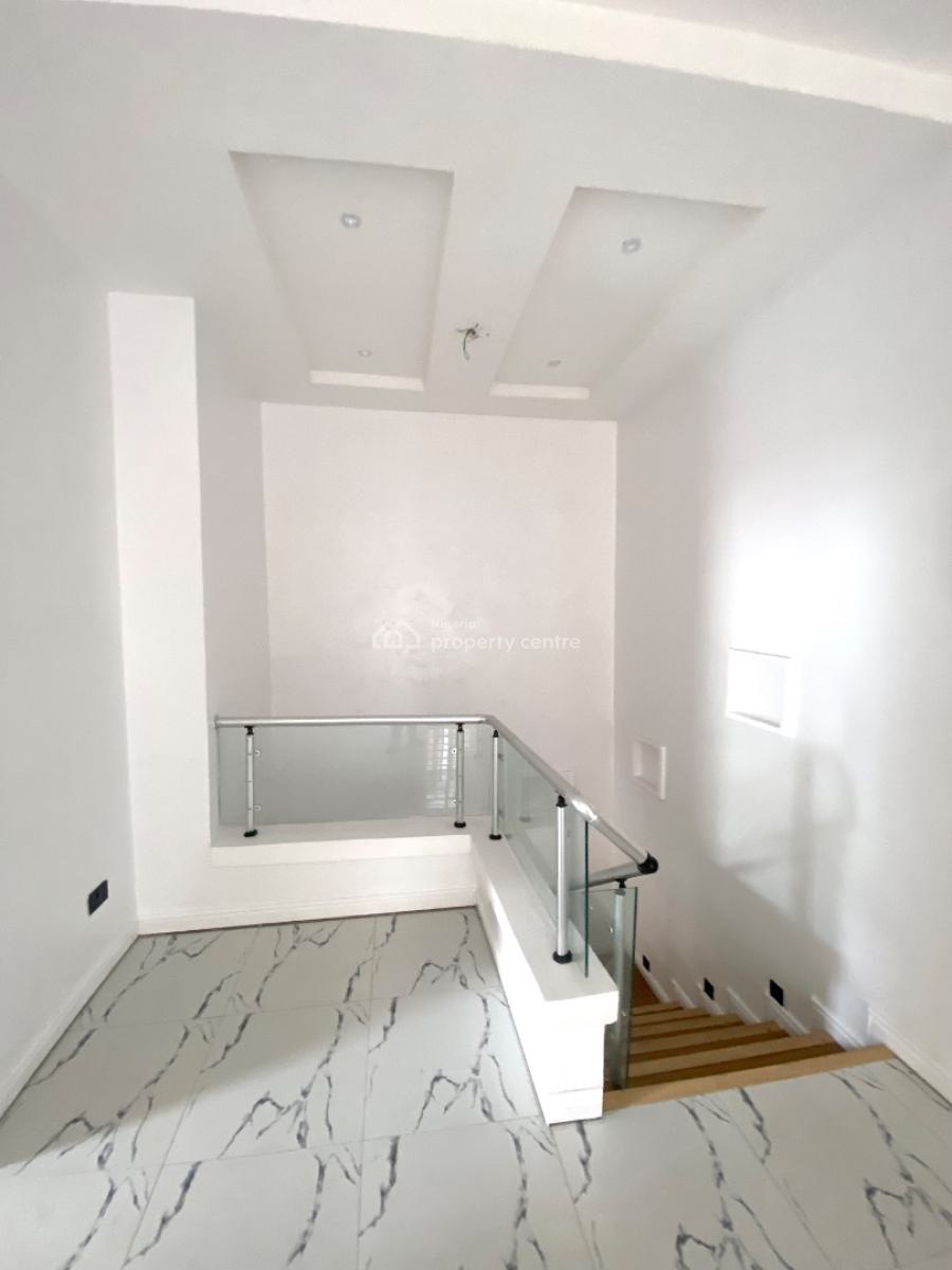 Well Fitted 4 Bedroom Duplex, Chevron, Lekki, Lagos, Semi-detached Duplex for Sale