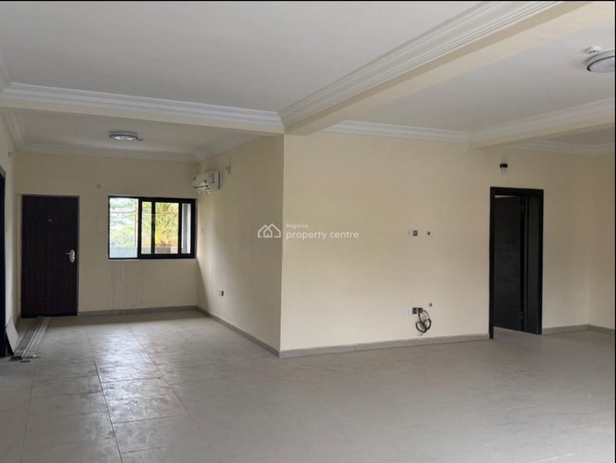 Newly Renovated 3-bedroom Apartment, Lekki Phase 1, Lekki, Lagos, Flat / Apartment for Rent