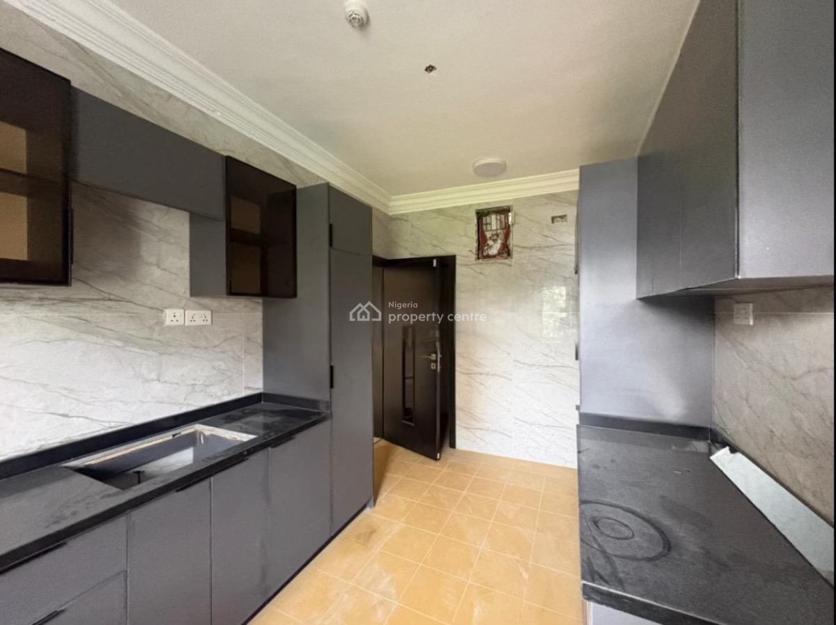 Newly Renovated 3-bedroom Apartment, Lekki Phase 1, Lekki, Lagos, Flat / Apartment for Rent