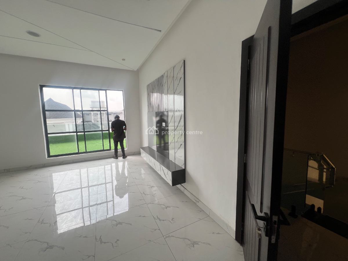 5 Bedroom Fully Detached Detached Duplex, Regional Estate, Osapa, Lekki, Lagos, Detached Duplex for Sale