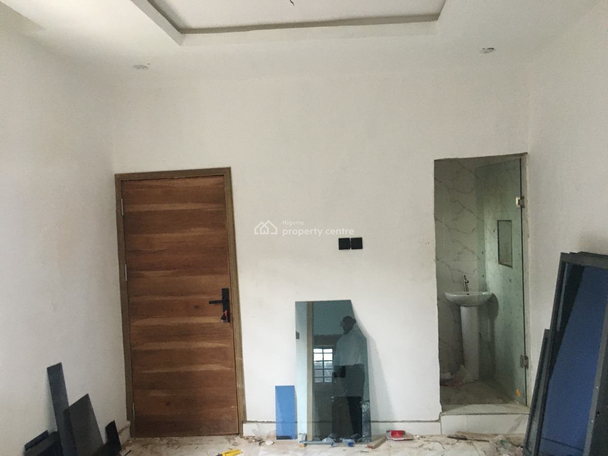 Newly Built Room and Parlor Self Contain 2 Toilets, Off Bashua Road, Onipanu, Shomolu, Lagos, Mini Flat (room and Parlour) for Rent