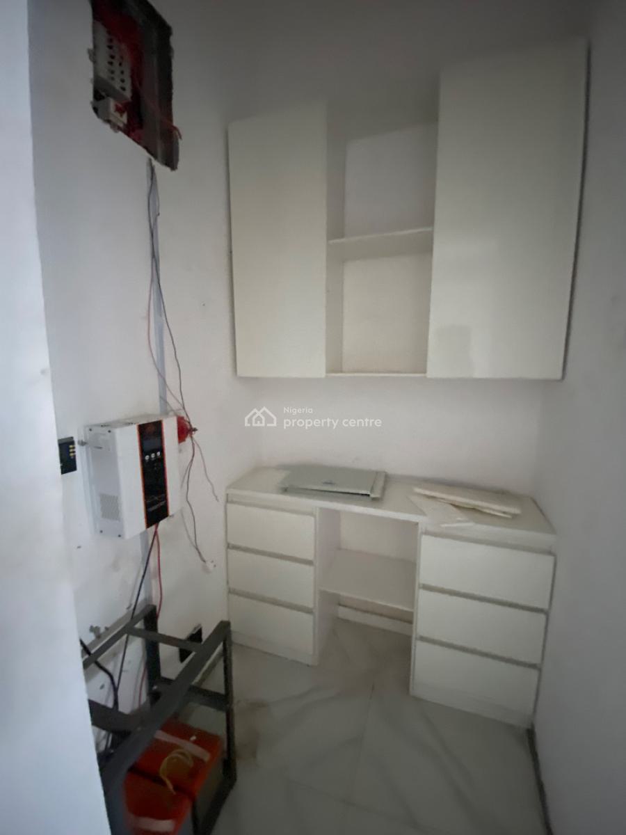 Well Fitted 5 Bed Home with Private Inverter, Chevron, Lekki, Lagos, Detached Duplex for Sale