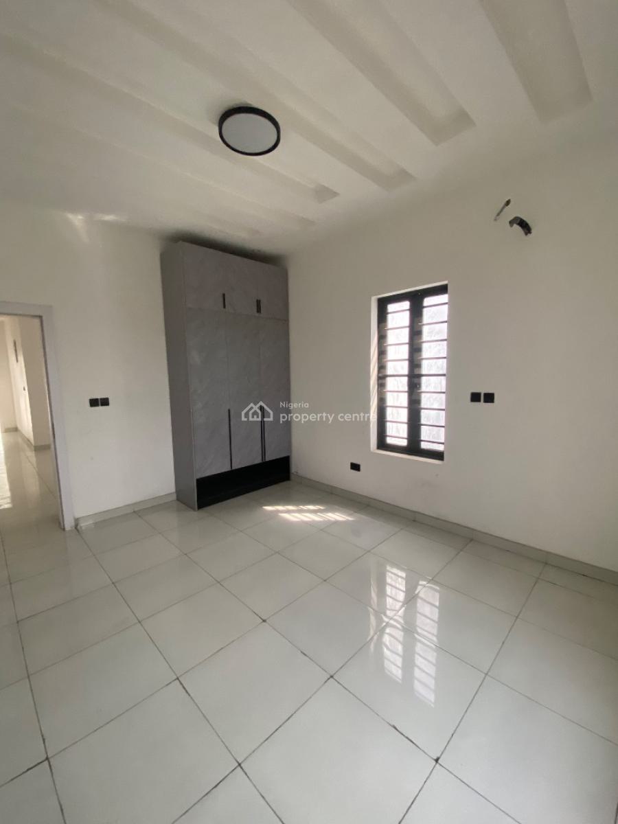 Well Fitted 5 Bed Home with Private Inverter, Chevron, Lekki, Lagos, Detached Duplex for Sale