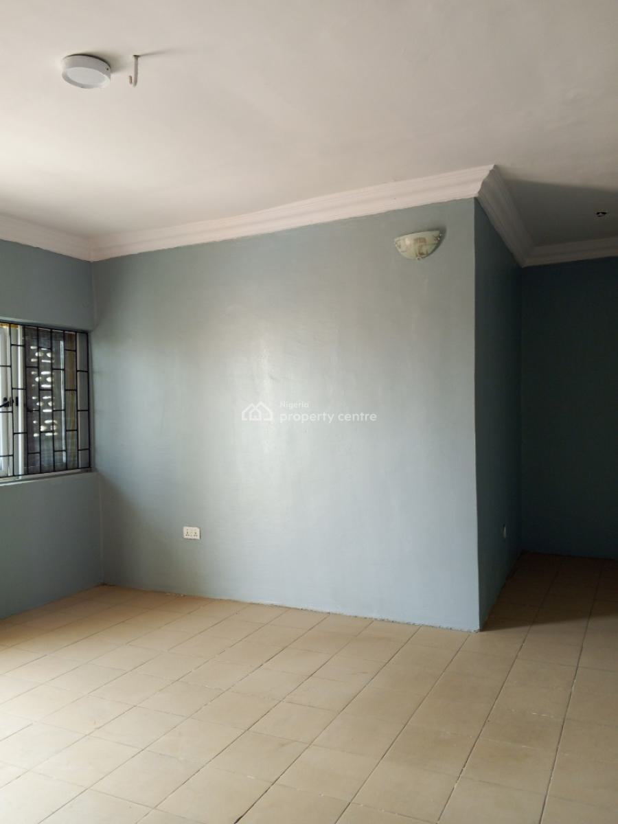 Newly Renovated 2 Bedroom, Okeafa Bus Stop., Oke Afa, Isolo, Lagos, Flat / Apartment for Rent