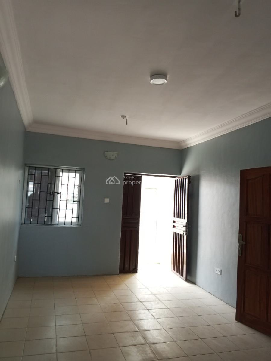Newly Renovated 2 Bedroom, Okeafa Bus Stop., Oke Afa, Isolo, Lagos, Flat / Apartment for Rent
