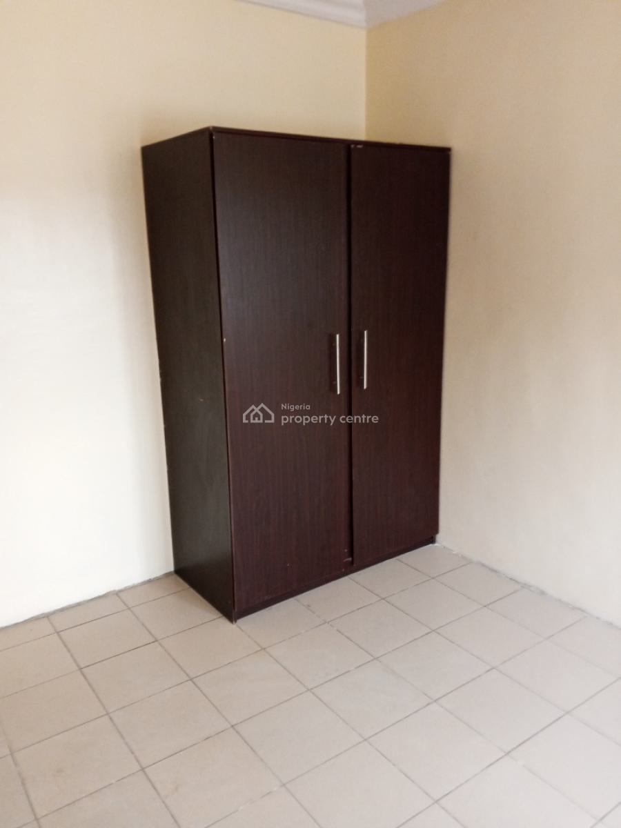 Newly Renovated 2 Bedroom, Okeafa Bus Stop., Oke Afa, Isolo, Lagos, Flat / Apartment for Rent