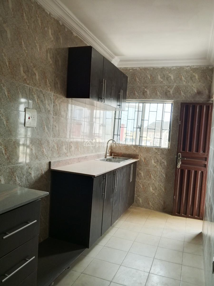 Newly Renovated 2 Bedroom, Okeafa Bus Stop., Oke Afa, Isolo, Lagos, Flat / Apartment for Rent