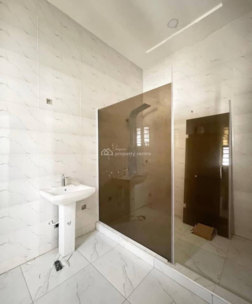 Standard Shared Apartment with Gym and Pool, Orchid Road, Lekki, Lagos, Flat / Apartment Joint Venture