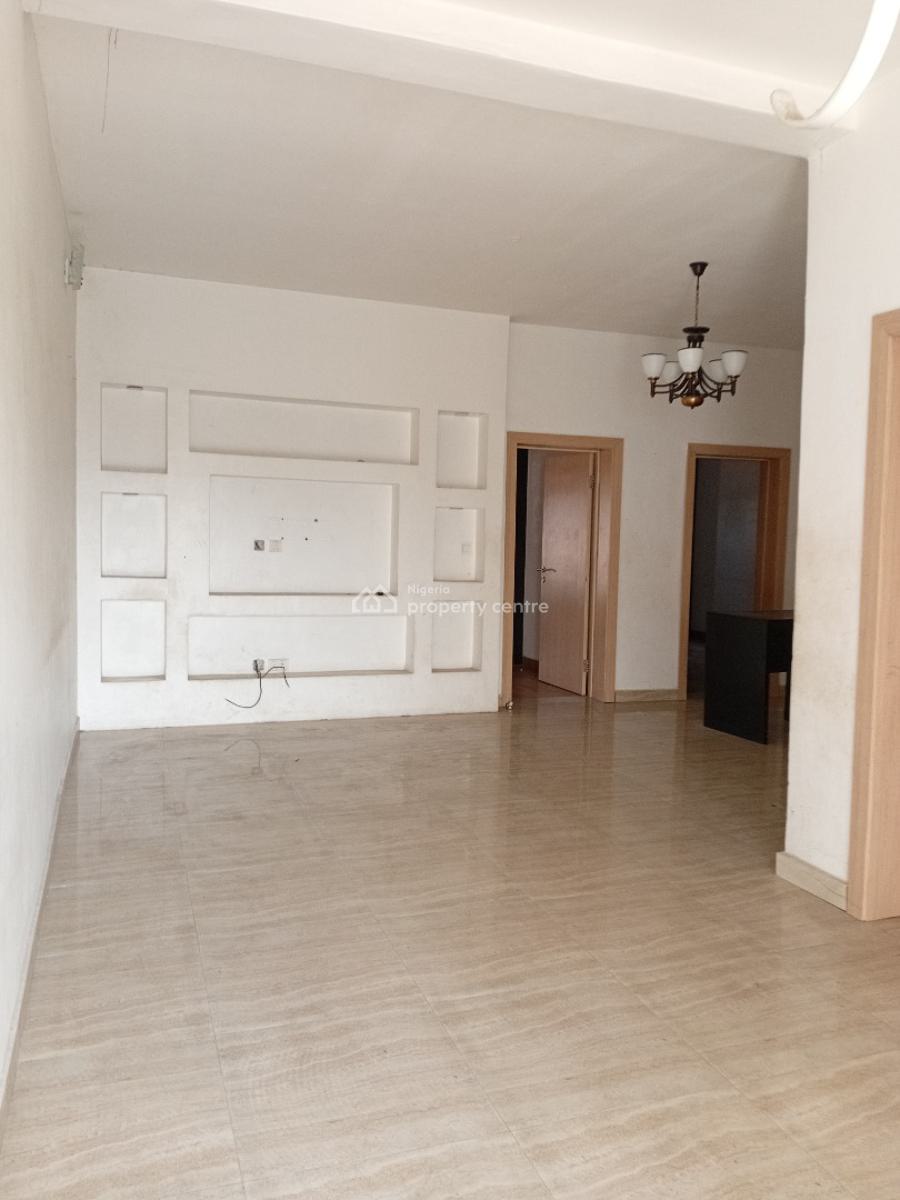 King Sized 2bedroom Flat Apartment, Orchid Road, Lekki, Lagos, Flat / Apartment for Rent