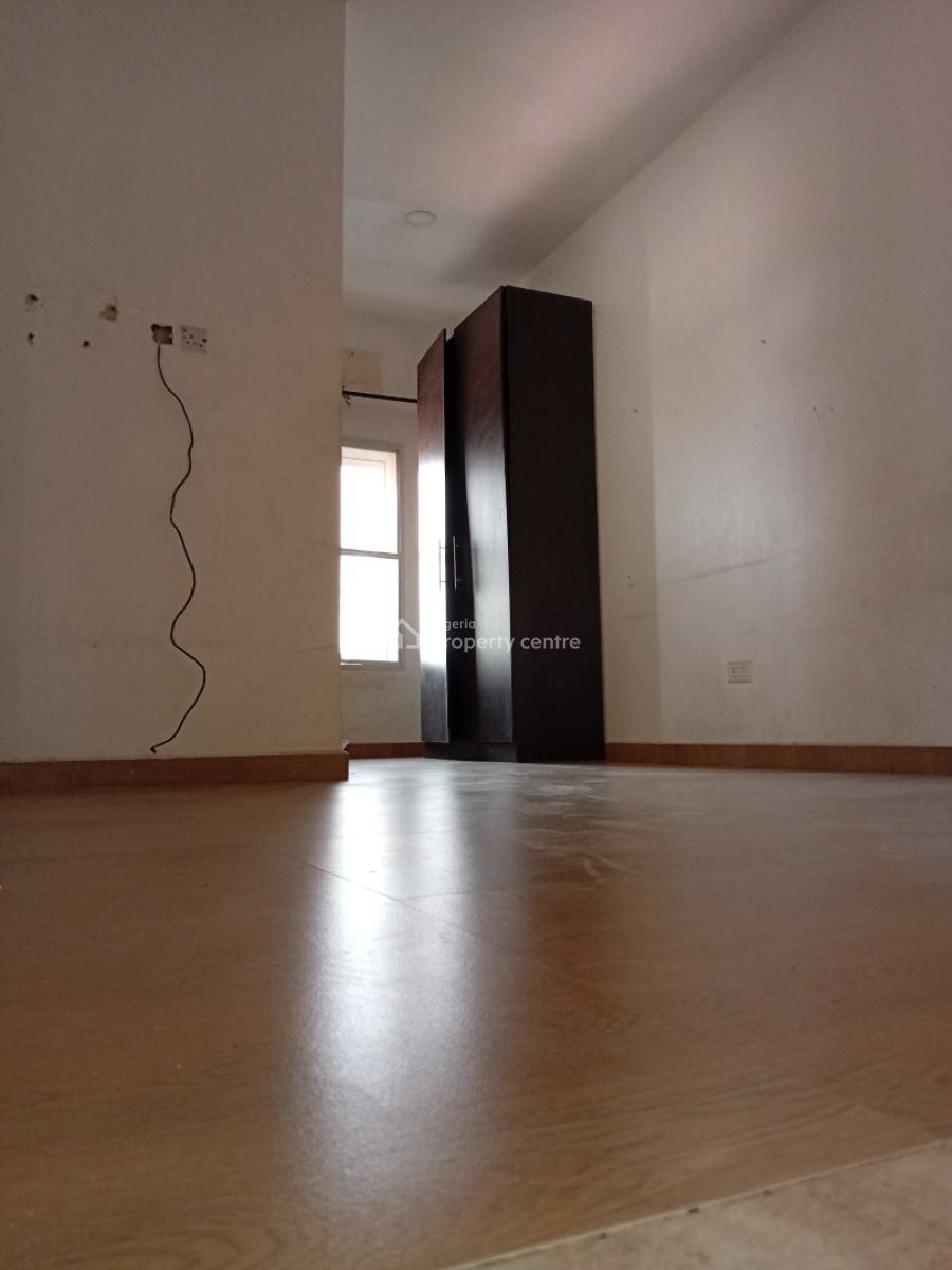King Sized 2bedroom Flat Apartment, Orchid Road, Lekki, Lagos, Flat / Apartment for Rent