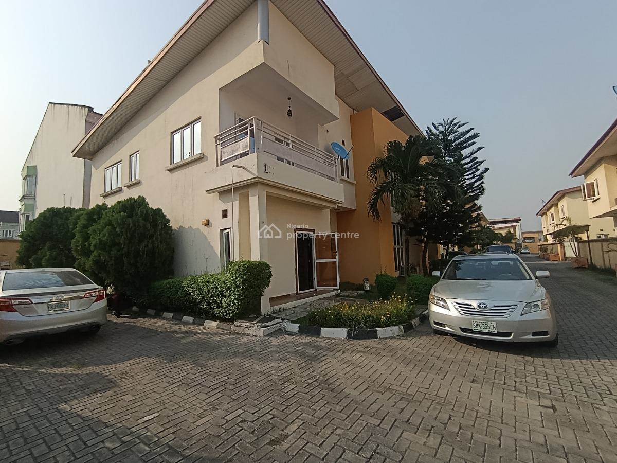 a Studio Apartment in a 24 Hours Light and Personal Prepaid Meter, North Point Estate Chevron Drive, Lekki, Lagos, Self Contain (single Rooms) for Rent
