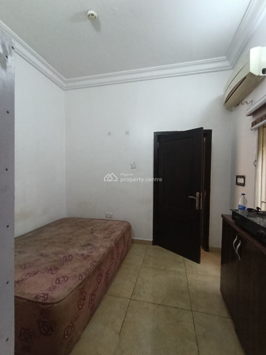 a Studio Apartment in a 24 Hours Light and Personal Prepaid Meter, North Point Estate Chevron Drive, Lekki, Lagos, Self Contain (single Rooms) for Rent