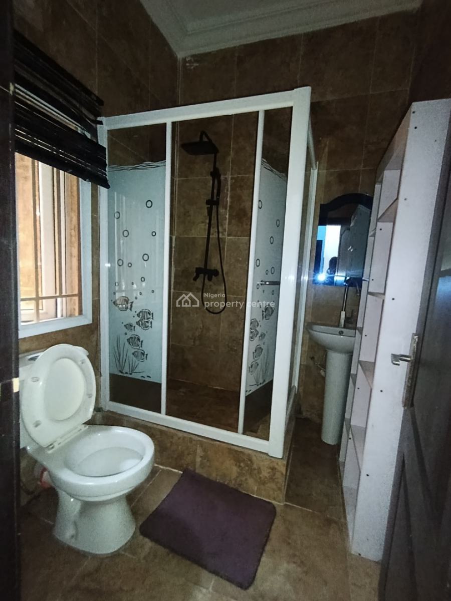 a Studio Apartment in a 24 Hours Light and Personal Prepaid Meter, North Point Estate Chevron Drive, Lekki, Lagos, Self Contain (single Rooms) for Rent