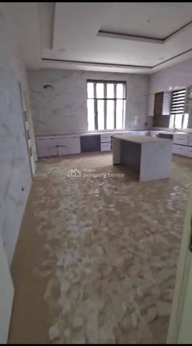 8 Bedroom Mansion, Maitama District, Abuja, Detached Duplex for Sale