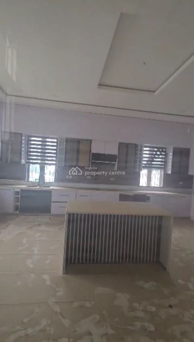 8 Bedroom Mansion, Maitama District, Abuja, Detached Duplex for Sale