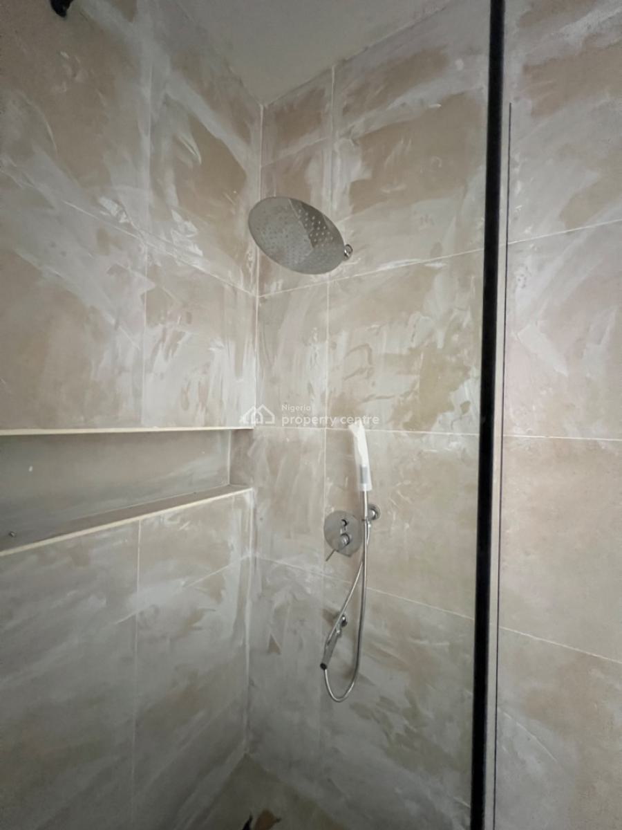 Luxury Built 3 Bedrooms Flat, Lekki Phase 1, Lekki, Lagos, Flat / Apartment for Sale